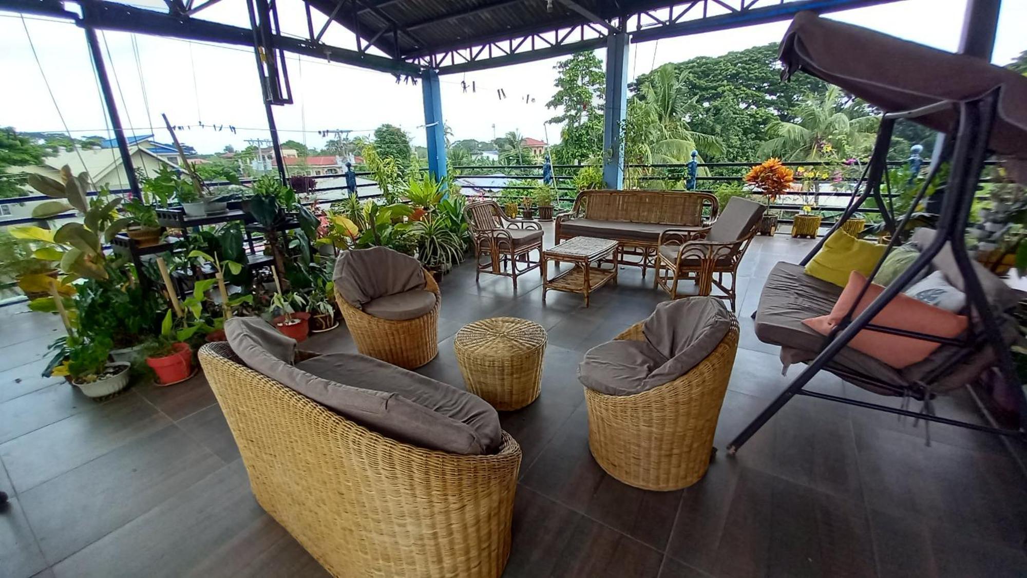 Keen'S Place Puerto Princesa Екстериор снимка